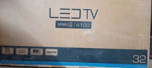 Samsung 32 inch Smart LED TV Made in Egypt original