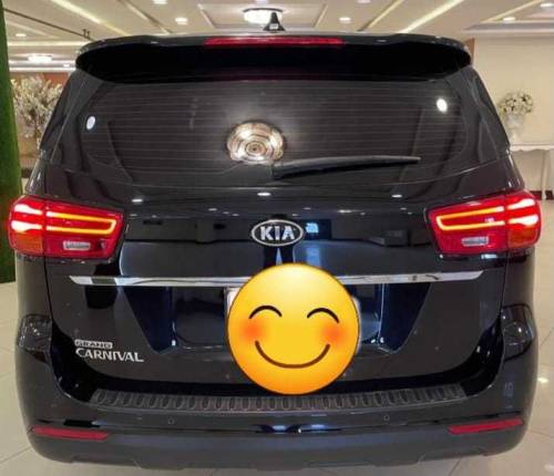 KIA grand carnival Ex 