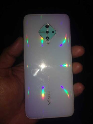 vivo y51