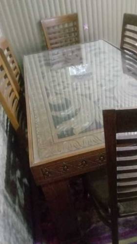 Dinning table with chairs 