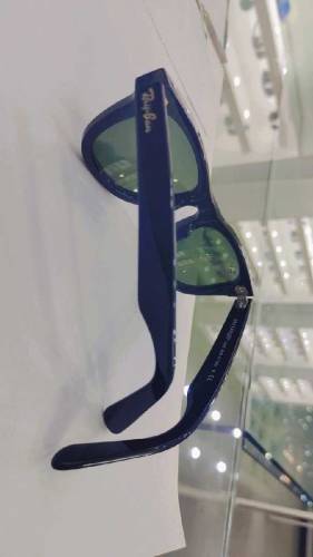 Rayban Original Wayfarer ® Hand made in Italy RB2140 Size 50-22 140 2n