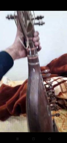 urgent sale Guitar