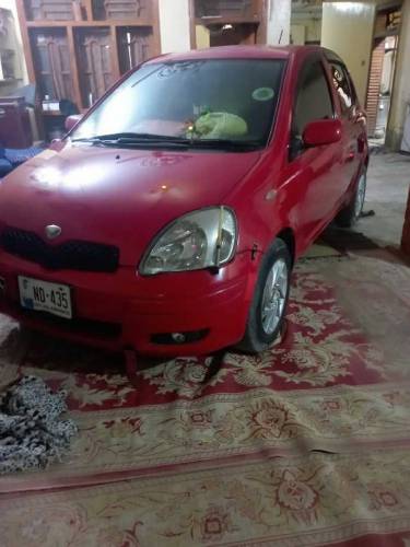 toyota vitz 2005