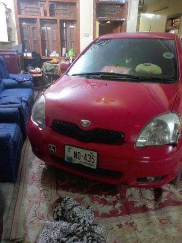 toyota vitz 2005