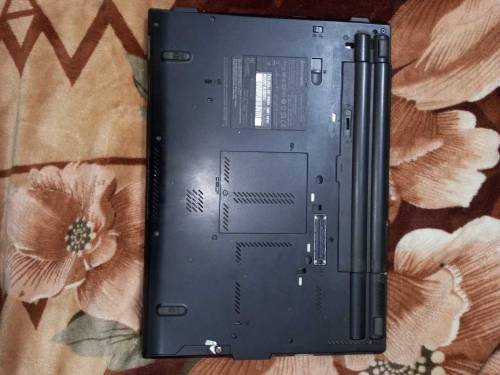 lenovo t410 thinkpad 2nd gen core i5 4.320