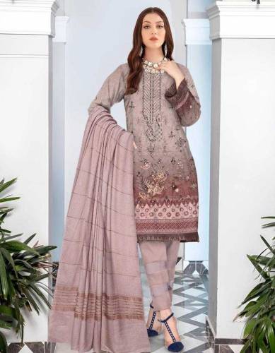 3 Pcs women unstitched Vintax Peach embroiderd suit