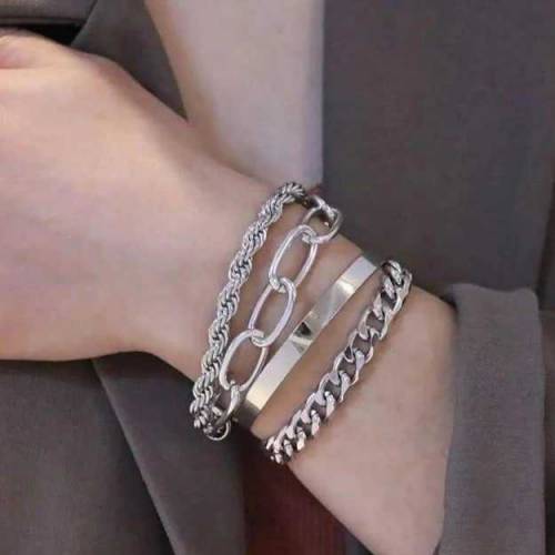 4pc bangles bracelets 