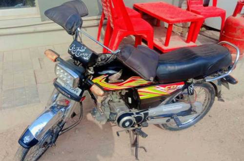 Honda CD 70 Black colour lush Condition For Sale 