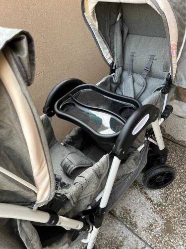 Twin Pram Imported only 1 time used in new condition. Brand: SHENMA 