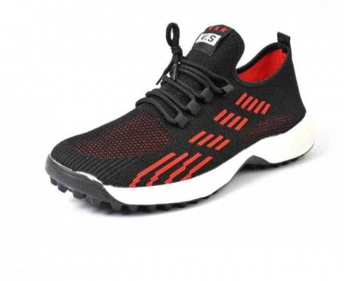 Black camel gripper shoes.Red 