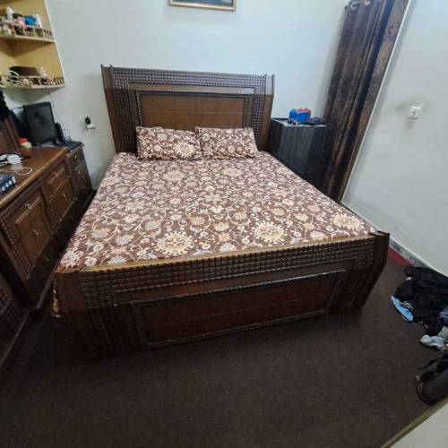 Double bed