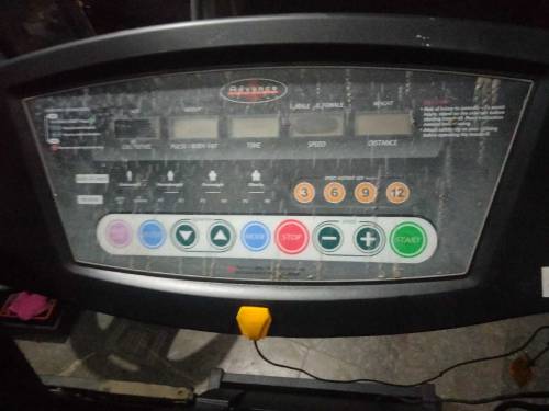 advance motorised treadmill