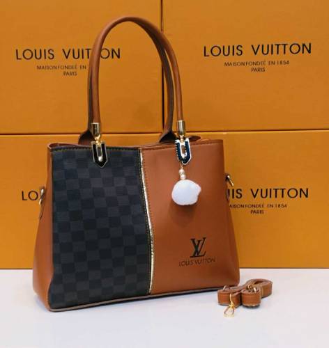 Louis Vuitton BEAUTIFUL SHADES BEAUTIFUL COLOUR'S FLUFFY FUR KEYCHAIN
