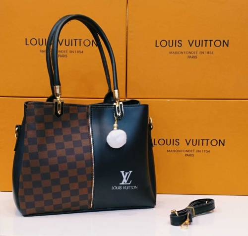 Louis Vuitton BEAUTIFUL SHADES BEAUTIFUL COLOUR'S FLUFFY FUR KEYCHAIN