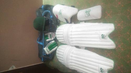 MRF cricket ket without cricket bat played only 10 over