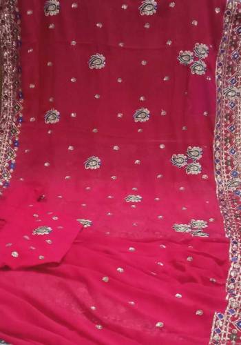 selling my wedding wear saree in red colour