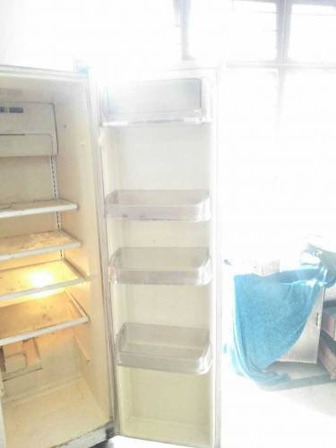 2door fridge urgent sale
