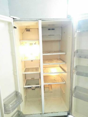 2door fridge urgent sale