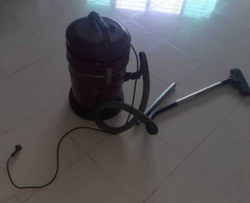 vacuum cleaner 