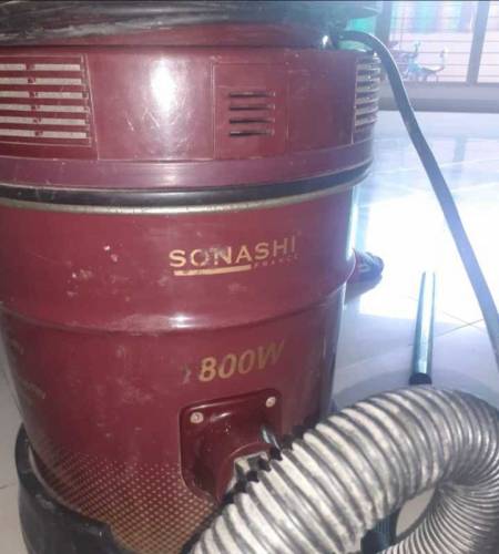 vacuum cleaner 