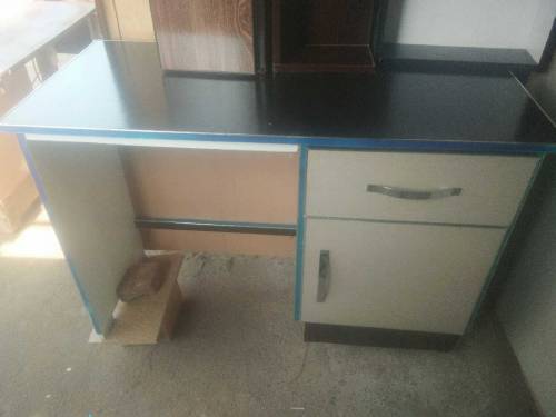 high quality small office computer study Table available in store 