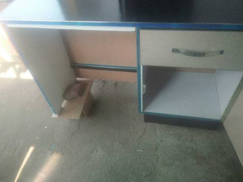 high quality small office computer study Table available in store 
