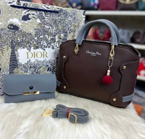 2 pc Women quality Handbag 👜