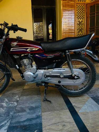 Honda 125 Slightly used Special edition 2024