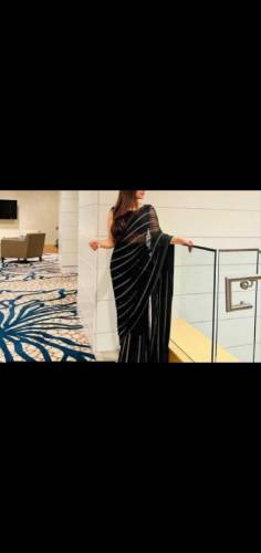 beautiful dresses for girls women| fancy dresses for| wedding stitched