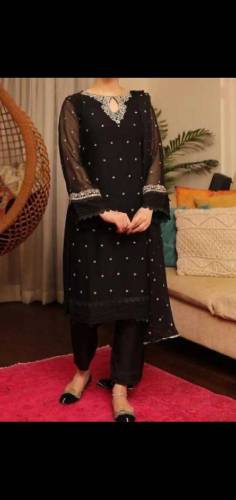 beautiful dresses for girls women| fancy dresses for| wedding stitched