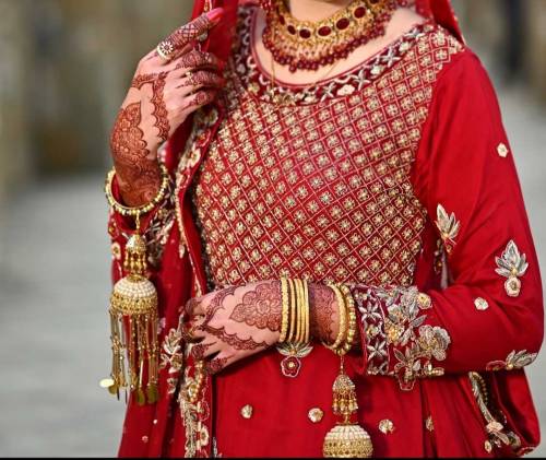 Bridal Maxi Lehnga