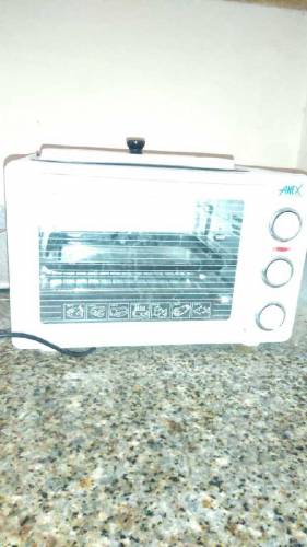 Microwave oven with advanced technology