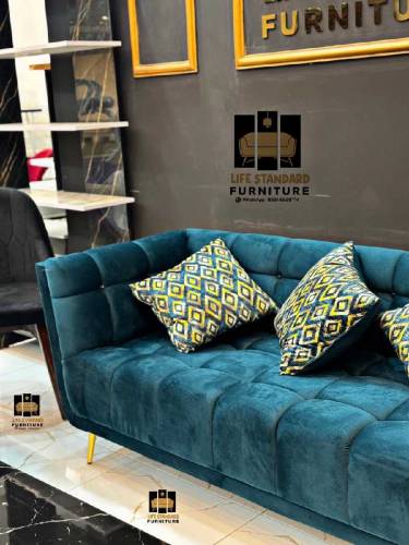 Sofa Set With Senter table 