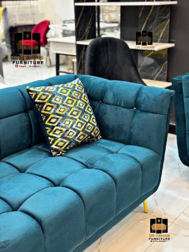 Sofa Set With Senter table 
