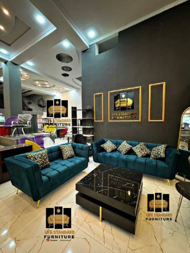Sofa Set With Senter table 