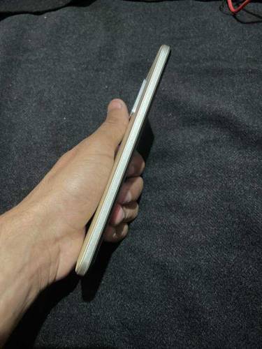 Vivo Y33T in Good Condition 