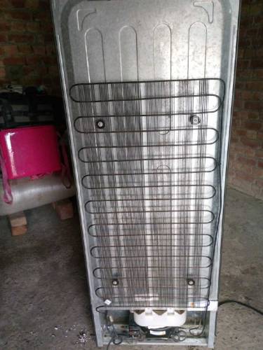 FRIDGE FOR SALE NEW CONDITION 10/10 JUST 5 MONTHS USE