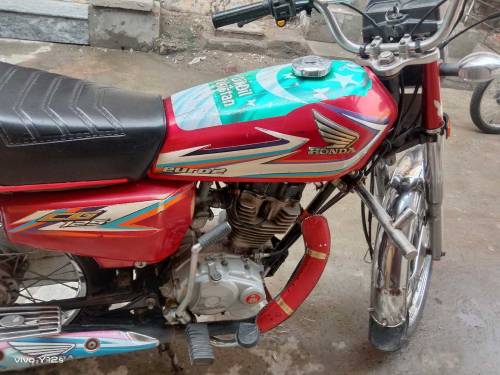 Honda CD 125 2016 model