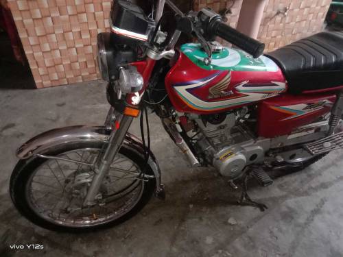 Honda CD 125 2016 model
