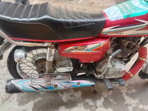 Honda CD 125 2016 model