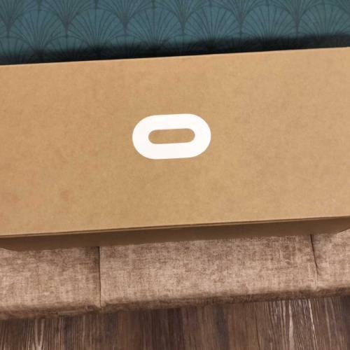 OCULUS QUEST 2 