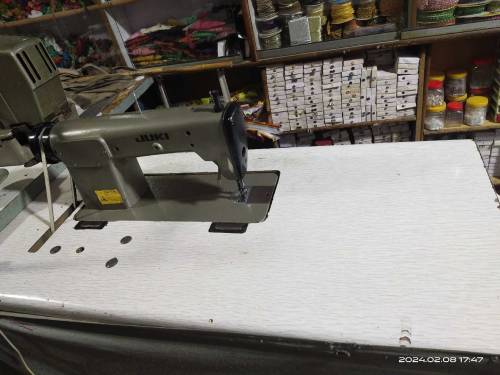 juki Sewing machine 555