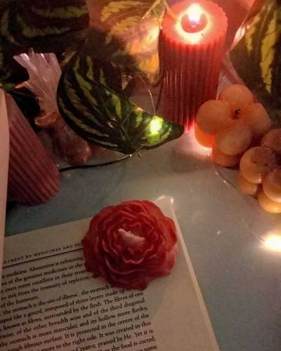 Aromatic Rose candles