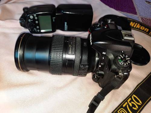 Nikon D750 DSLR Body, Lens, Flash Gun for Sale
