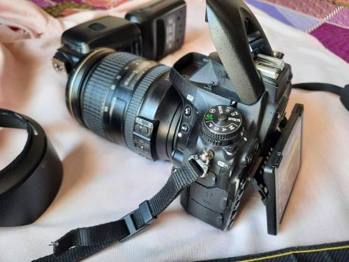 Nikon D750 DSLR Body, Lens, Flash Gun for Sale