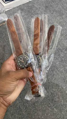 Customize watch for men's and women's ⌚️