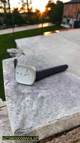 Material: Stainless Steel Wrist Watch