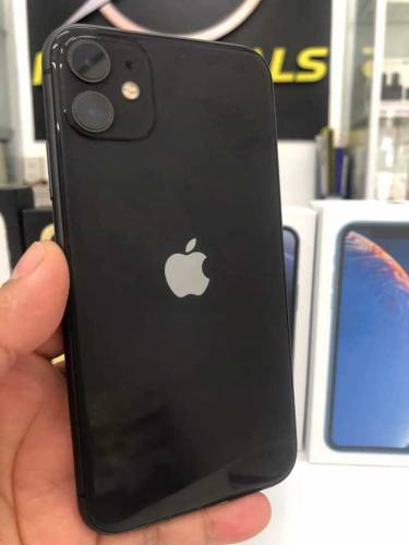iphone 11 PTA approved 128gb my wtsp/0347-68:96-669