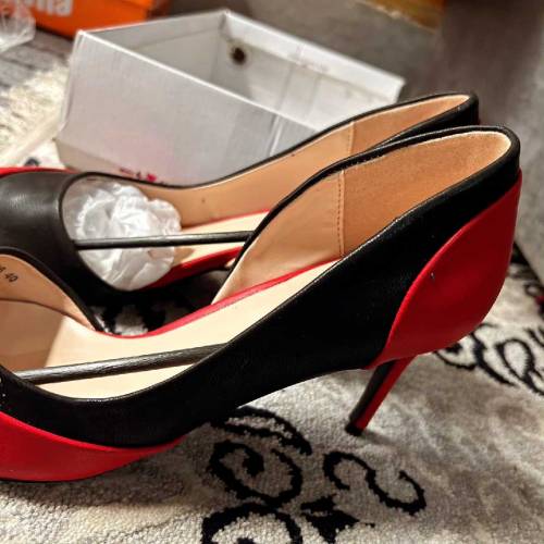 stylo shoes
