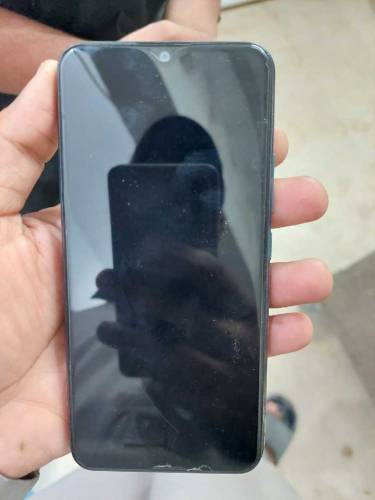 vivo y11 complete Saman 10 by 10 condition no any fault 3gb ram 32gb m